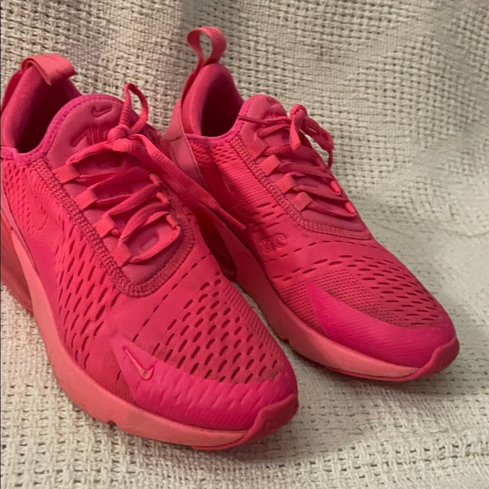 Nike Air Max Hot Pink Sneakers